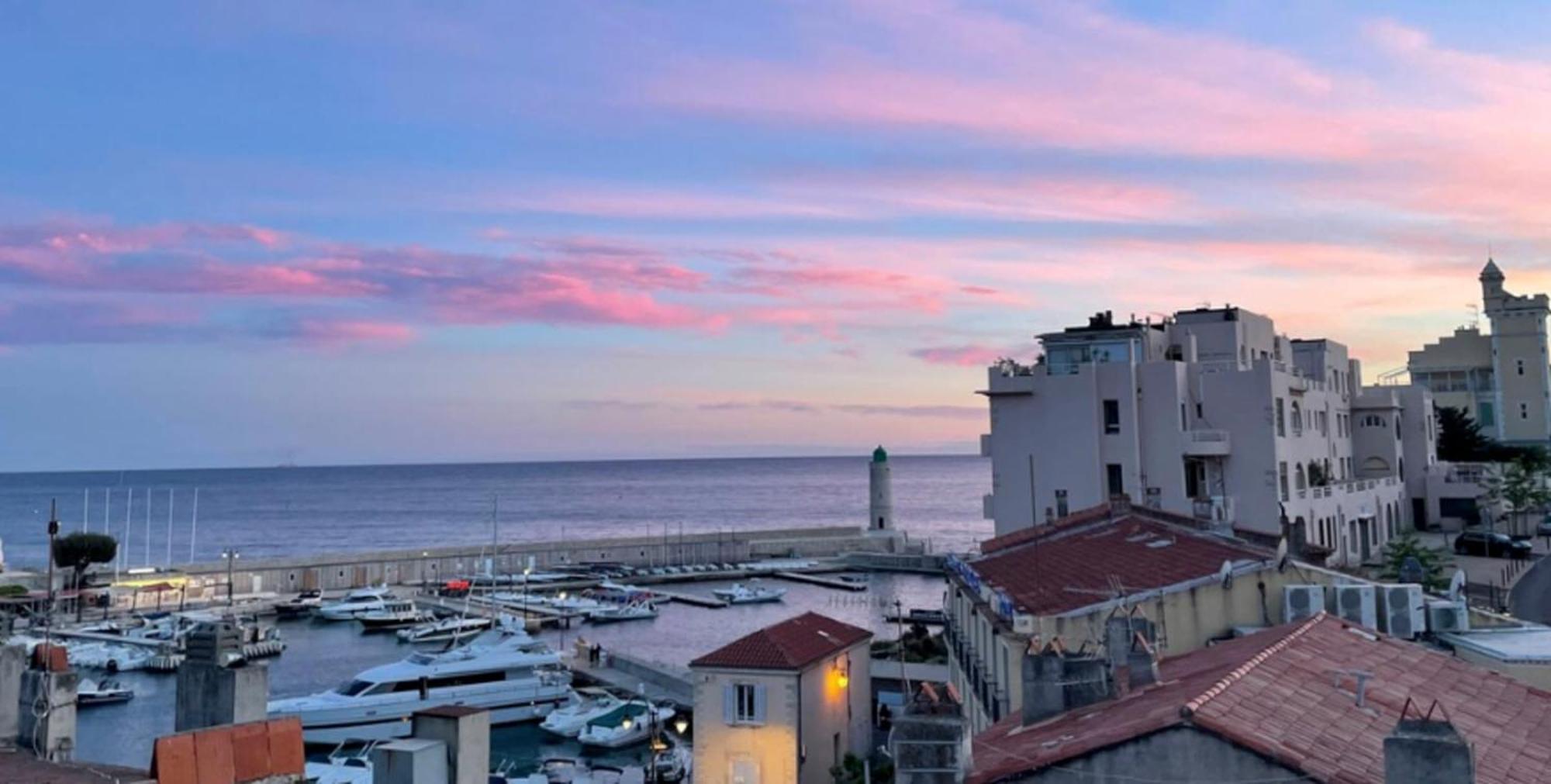 Апартаменты La Perle De Cassis - Terrace With Sea View Экстерьер фото